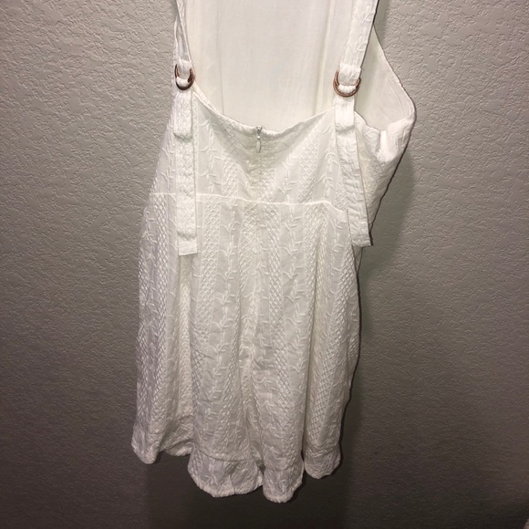 Kendall & Kylie Romper - Picture 3 of 4